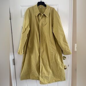 Vintage Original piece Hugo Boss trench coat size 40L